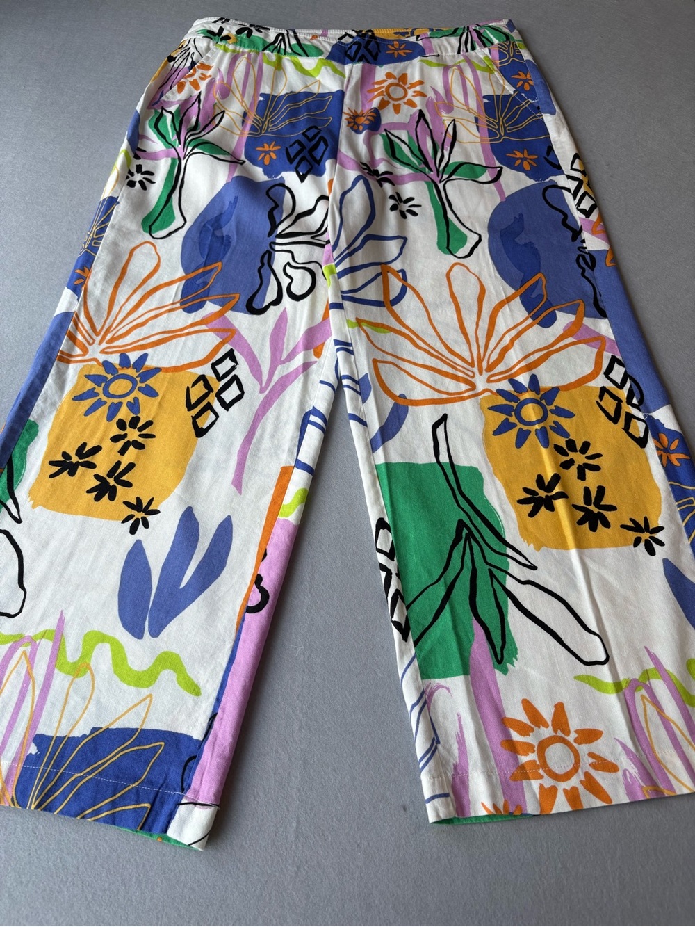 Chico's Surreal Escape White Multi Wide-Leg Bold Print Linen Blend Pants sz 14 - Picture 4 of 9